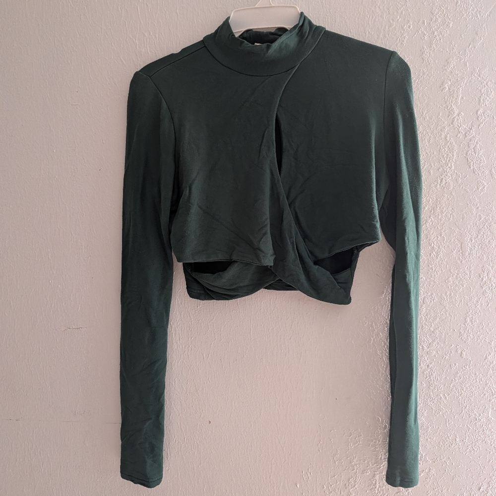 Woman's Green Crop Top